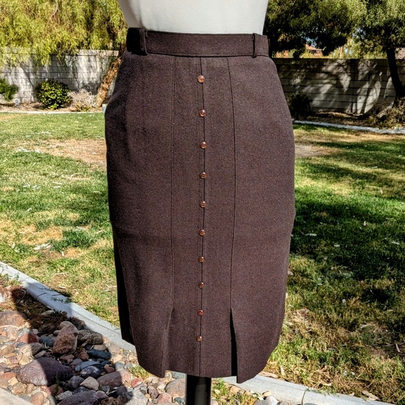 1970s Vintage Petite XSmall Wool Chocolate Brown Midi A-Line Pleated Skirt EUC - Picture 2 of 9